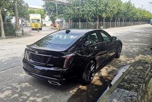 国产凯迪拉克ct5黑色外观视频
